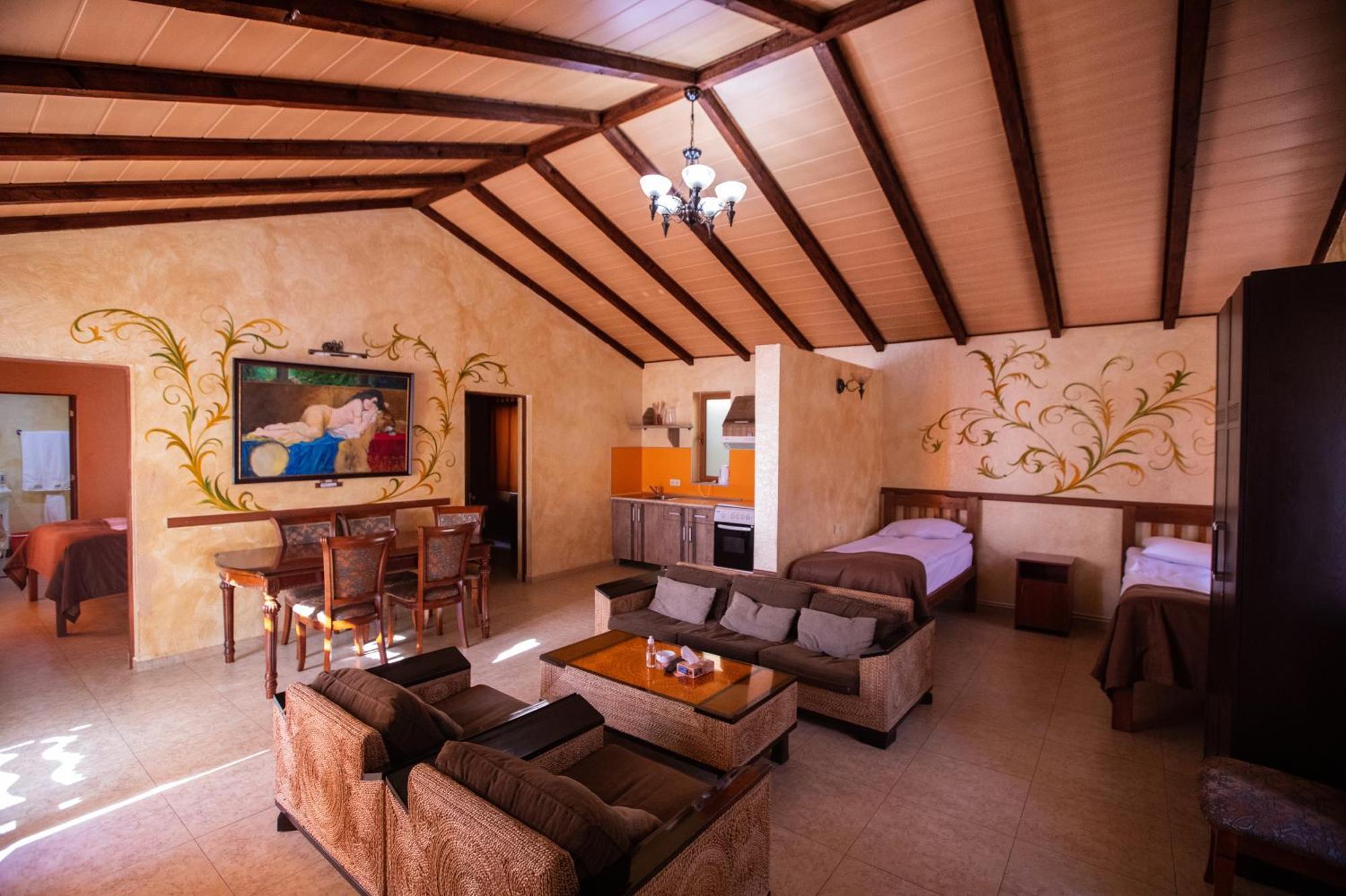Haghartsin Hotel And Restaurant ديليجان المظهر الخارجي الصورة