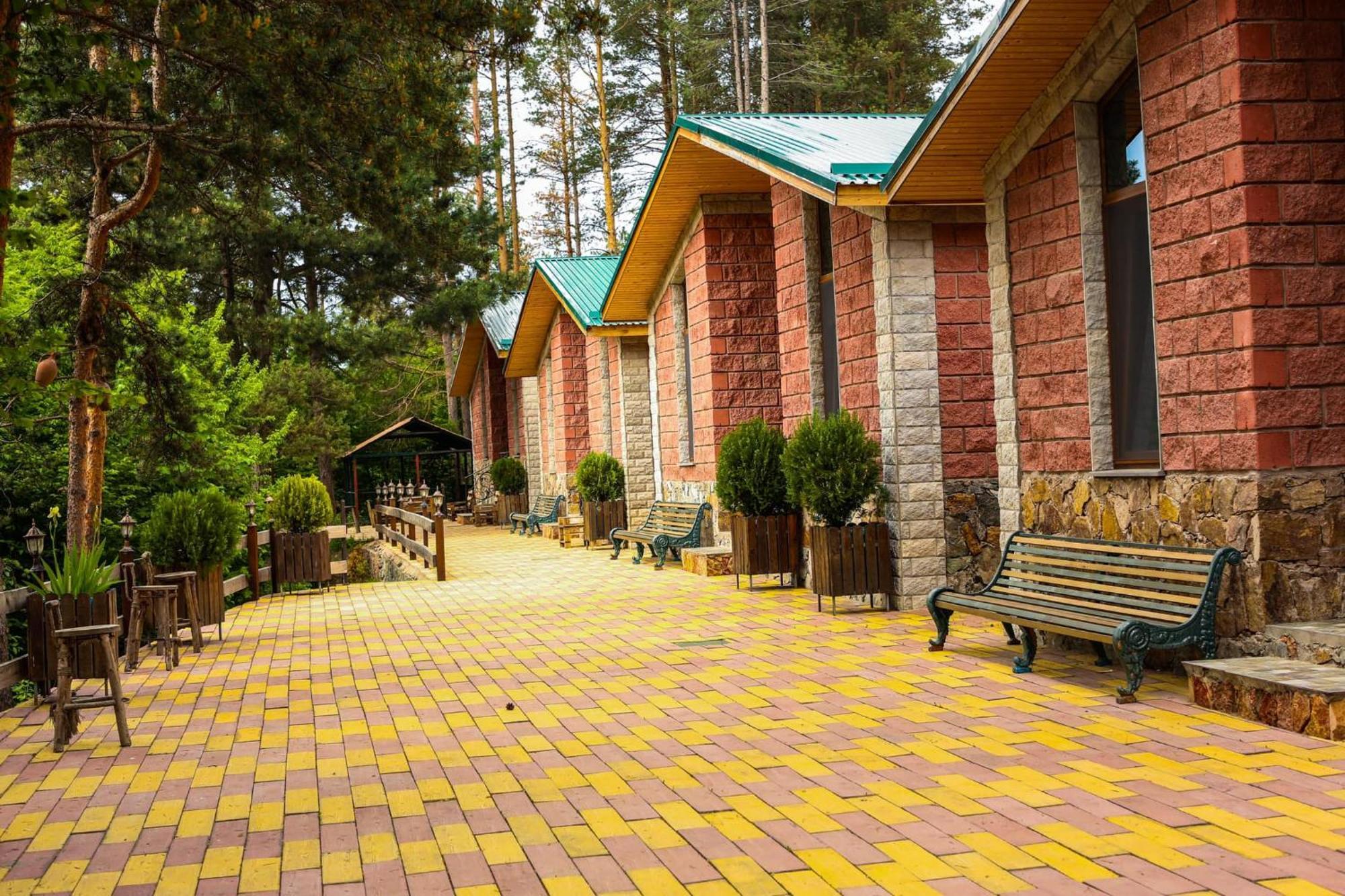 Haghartsin Hotel And Restaurant ديليجان المظهر الخارجي الصورة