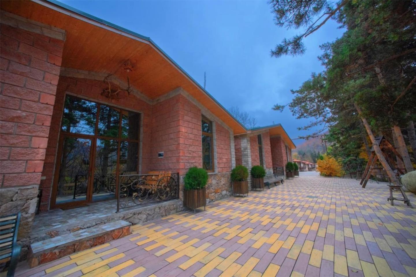 Haghartsin Hotel And Restaurant ديليجان المظهر الخارجي الصورة