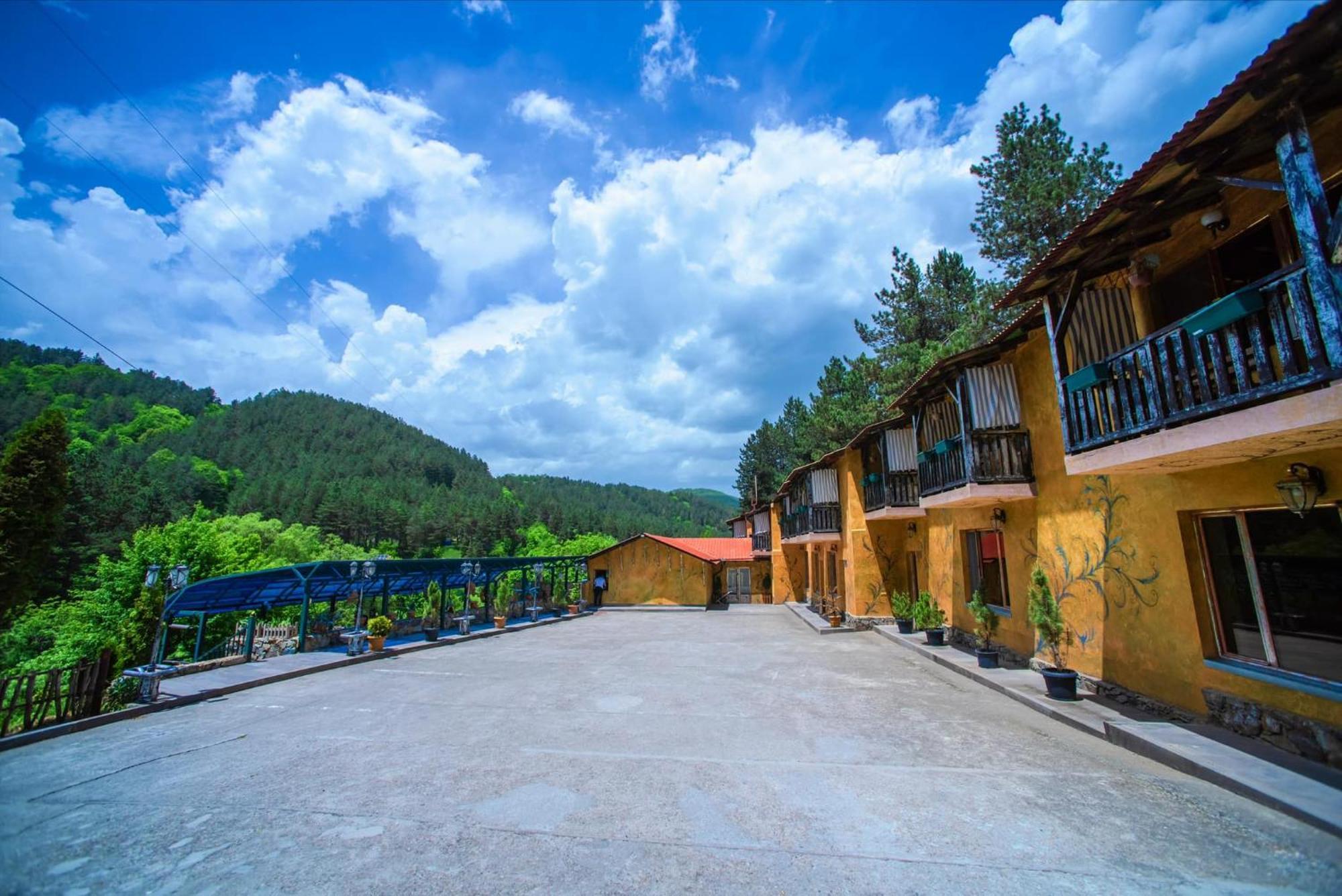 Haghartsin Hotel And Restaurant ديليجان المظهر الخارجي الصورة